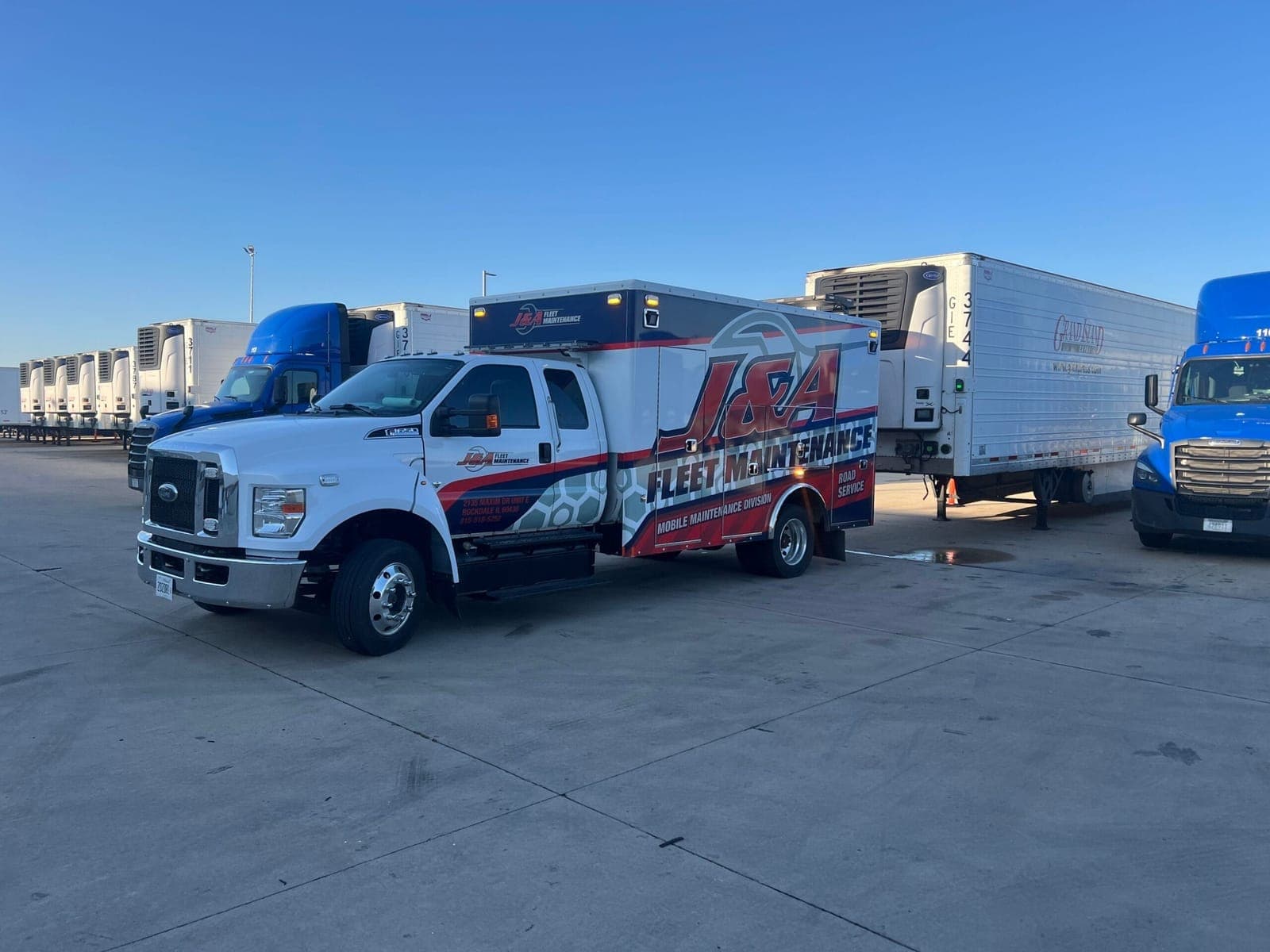 jafleet truck with reefer